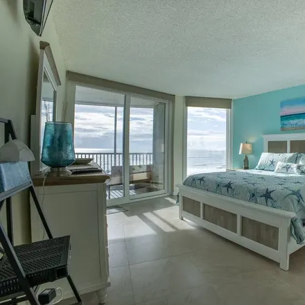 Rent this 3 bed condo on Satellite Beach in FL, 32937