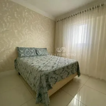 Buy this 3 bed apartment on Rua Juta Fabril in Piracangaguá, Taubaté - SP