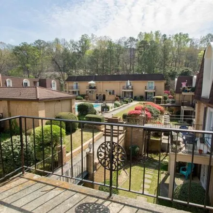 Image 2 - Foxcroft Street, Homewood, AL 35229, USA - Condo for sale