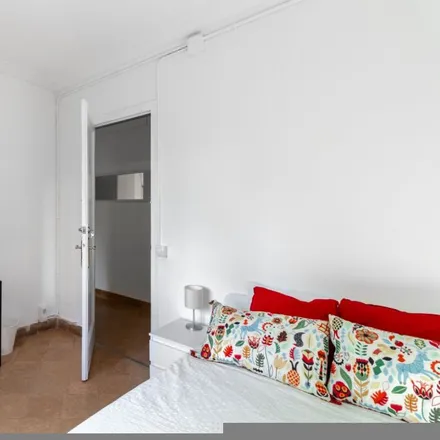 Image 2 - Carrer de València, 592, 08026 Barcelona, Spain - Room for rent