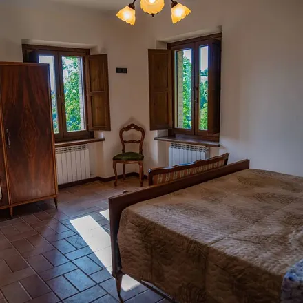 Rent this 5 bed house on Municipio di Gualdo in Viale Vittorio Veneto, 62026 Gualdo MC