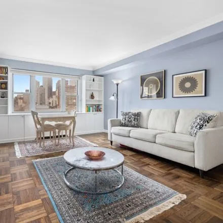Image 1 - 333 East 66th Street, New York, NY 10065, USA - Apartment for sale