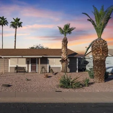 Buy this 3 bed house on 1128 West Auburn Drive in Tempe, AZ 85283