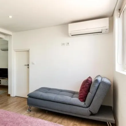 Rent this 1 bed apartment on Bem Bom in Rua de Fernandes Tomás, 4000-435 Porto