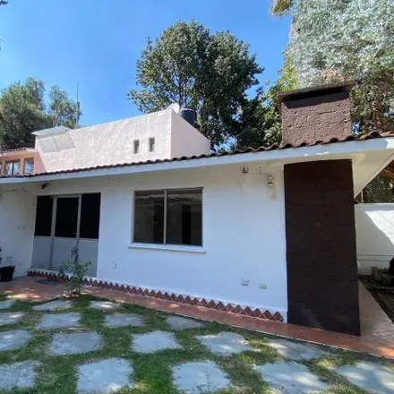 Rent this 5 bed house on Elotes y Esquites in Calle Mariano Abasolo, Xochimilco