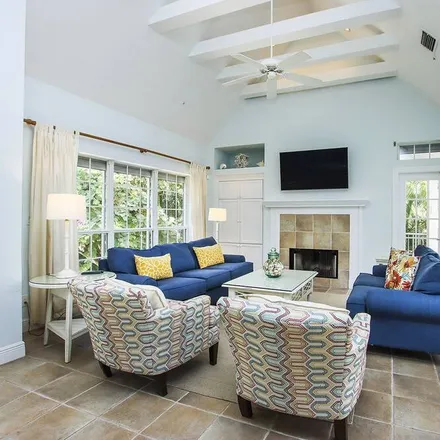 Rent this 5 bed house on Captiva in FL, 33924