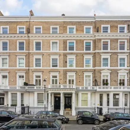 Image 6 - Rector's Residence, 170 Queen's Gate, London, SW7 2RH, United Kingdom - Apartment for rent