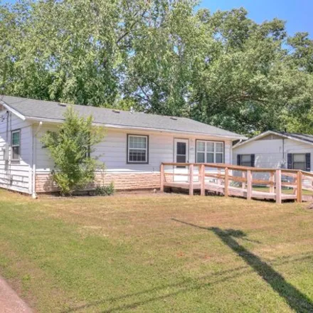 Buy this 3 bed house on 276 North Mc Kinley Avenue in Chitwood, Joplin