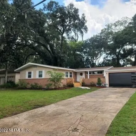 Buy this 3 bed house on 6062 Wateredge Drive South in Jacksonville, FL 32211