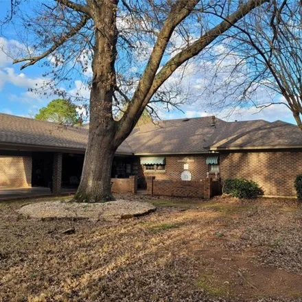 Image 6 - 231 Choctaw Drive, Arrowhead, Montgomery, AL 36117, USA - House for sale