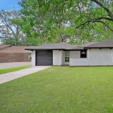 Buy this 3 bed house on 9262 Woodland Oaks Drive in Harris County, TX 77040