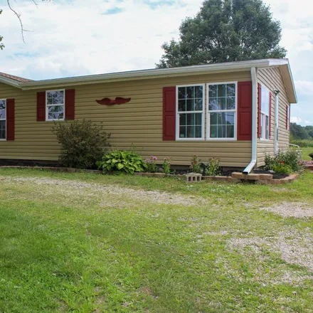Buy this 3 bed house on East Centennial Avenue in Creston, Muncie