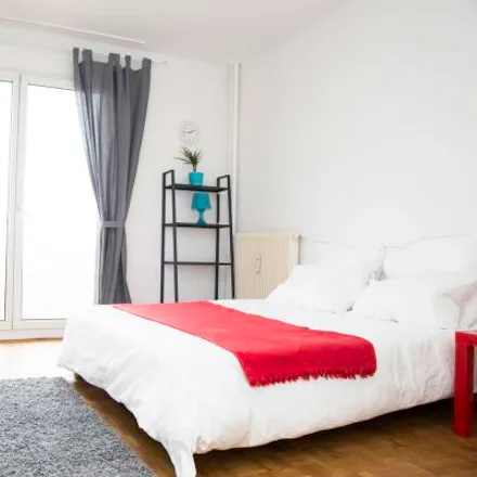 Rent this 1 bed room on 18 Avenue du Général de Gaulle in 67085 Strasbourg, France