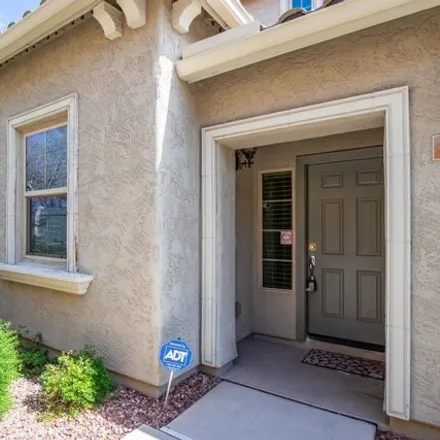 Image 1 - 2146 West Scully Drive, Phoenix, AZ 85023, USA - House for sale