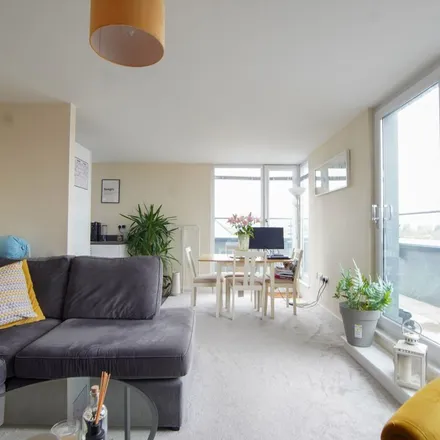 Image 7 - 26 Oakhill Drive, Bristol, BS3 5EU, United Kingdom - Apartment for rent