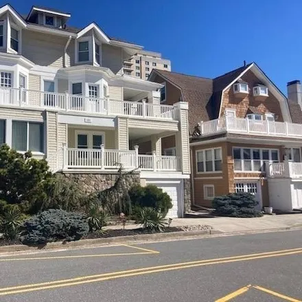 Rent this 1 bed apartment on 111 Amherst Avenue in Ventnor City, NJ 08406