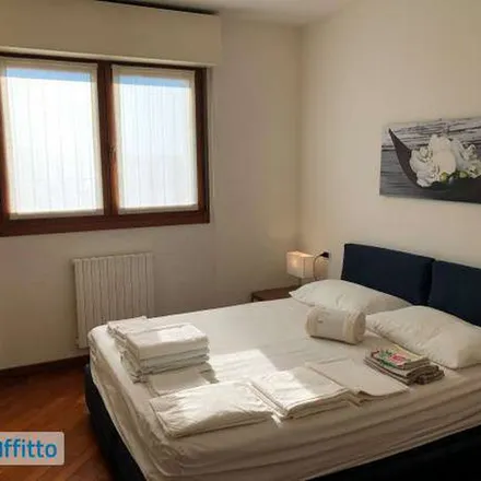 Image 6 - Via Ticino, 20835 Monza MB, Italy - Apartment for rent