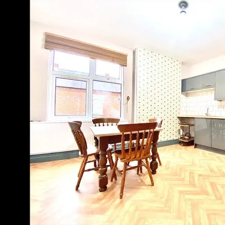 Rent this 3 bed apartment on Devana Road in Leicester, LE2 1PJ