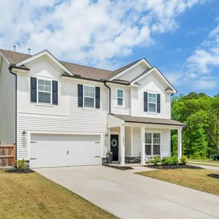 Buy this 5 bed house on 9098 Hazel Forest Drive in Fuquay-Varina, NC 27526
