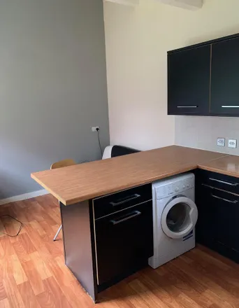 Image 2 - Granville Road, Sheffield, S2 2RR, United Kingdom - Room for rent