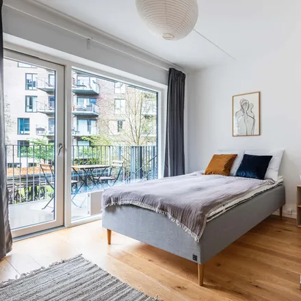 Rent this 3 bed room on Ellebjergvej in Borgmester Christiansens Gade, 2450 København SV