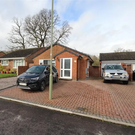 Rent this 2 bed house on 7 Sharpley Close in Fordingbridge, SP6 1LG