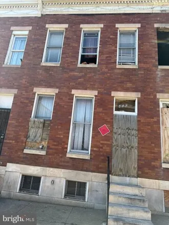 Image 2 - 406 Gold Street, Baltimore, MD 21217, USA - House for sale