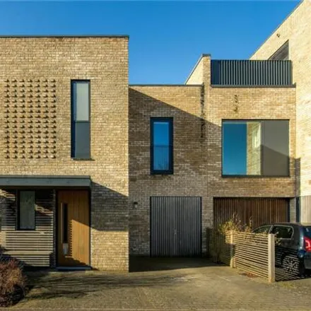 Buy this 3 bed townhouse on 10 Skylark Road in Cambridge, CB2 9AQ
