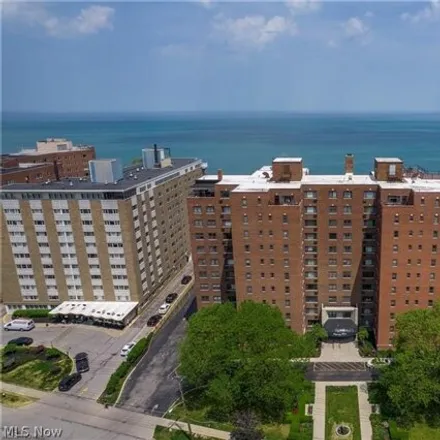 Image 2 - Edgewater Towers, 11720 Edgewater Drive, Lakewood, OH 44107, USA - Condo for sale