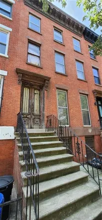 Image 2 - 316 Madison Street, New York, NY 11216, USA - Townhouse for sale