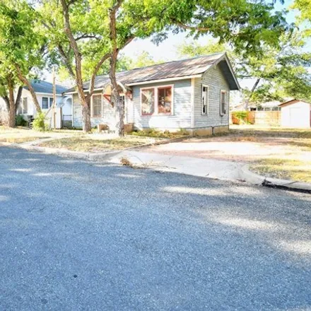 Image 6 - 284 West Schubert Street, Fredericksburg, TX 78624, USA - House for sale