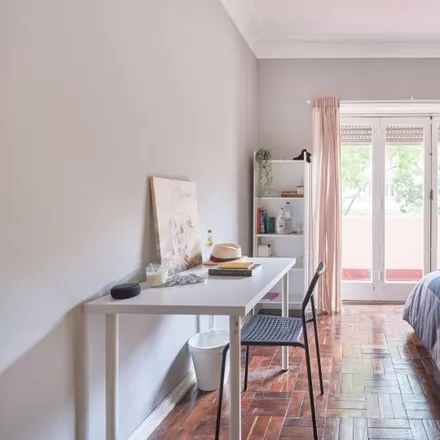 Rent this 11 bed room on Avenida Barbosa du Bocage 19 in 1000-120 Lisbon, Portugal