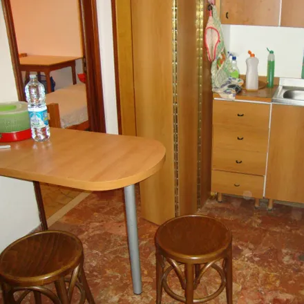 Image 5 - Zazie, Via Malcontenti, 13, 40121 Bologna BO, Italy - Room for rent
