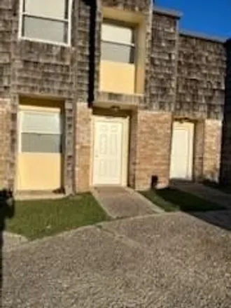 Rent this 3 bed house on 7031 Yorktown Drive in New Orleans, LA 70127