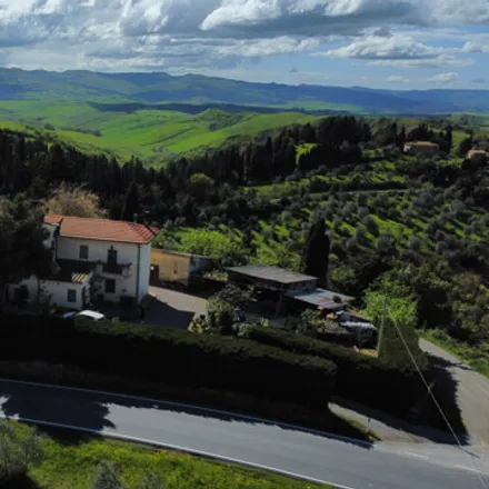 Buy this 6 bed apartment on B&B Dolce Campagna in Via del Molino, Volterra PI