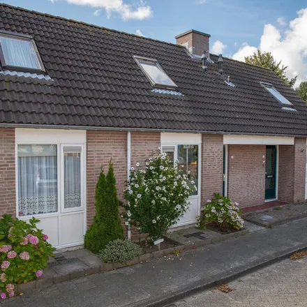 Rent this 2 bed apartment on Alainweg 43 in 3208 CA Spijkenisse, Netherlands