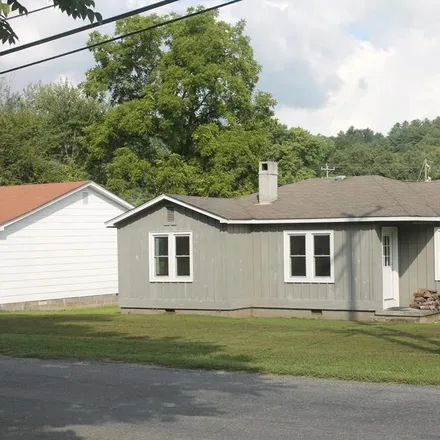 Buy this 3 bed house on 226 in Snider Circle, Robbinsville
