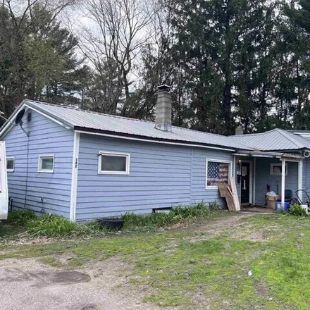 Buy this 3 bed house on 160 West Street in Essex Junction, VT 05452