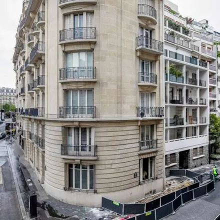 Image 7 - 13 Rue Eugène Manuel, 75116 Paris, France - Apartment for rent