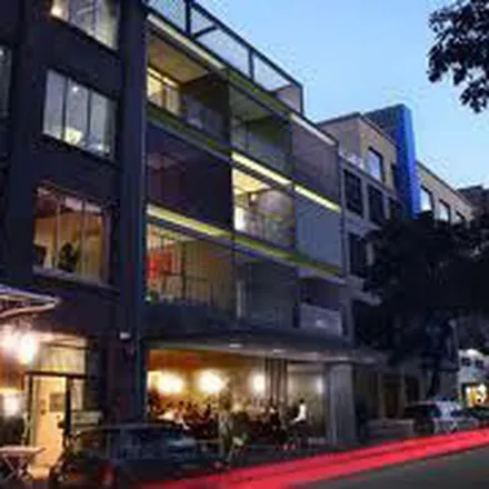 Rent this 1 bed apartment on Red Lantern Vietnamese Restaurant & Private Dining Room in 60 Riley Street, Darlinghurst NSW 2010