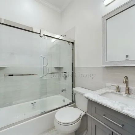 Rent this 1 bed apartment on 31-27 28th Road in New York, NY 11102