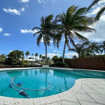 Image 6 - 5888 Northeast 14th Way, Fort Lauderdale, FL 33334, USA - House for sale