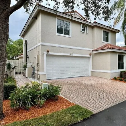 Buy this 4 bed house on 1466 Sweetbay Way in Hollywood, FL 33019