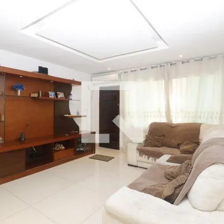 Rent this 2 bed house on Rua Doutor Natalino Righeto in Parada Inglesa, São Paulo - SP