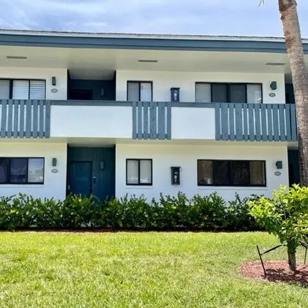 Buy this 2 bed condo on 175 Southeast Saint Lucie Boulevard in Stuart, FL 34996
