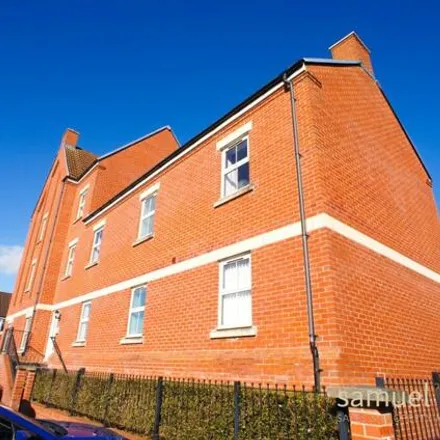 Buy this 2 bed apartment on Cloatley Crescent in Royal Wootton Bassett, SN4 7FH