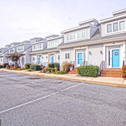 Rent this 3 bed townhouse on 50 Henlopen Gardens in Lewes, DE 19958