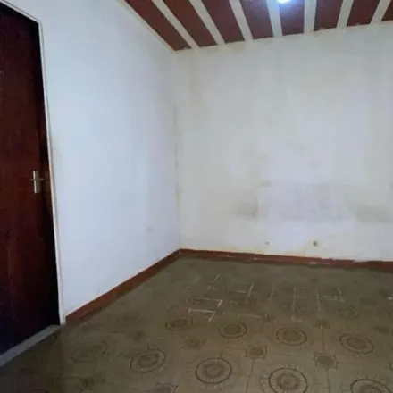 Buy this 4 bed house on Rua Professor Henrique Ferreira Gomes in Centenário, Duque de Caxias - RJ
