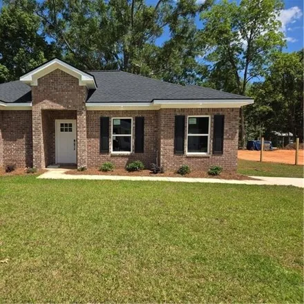 Buy this 3 bed house on 1840 Colonial Lane East in Parkview Estates, Mobile