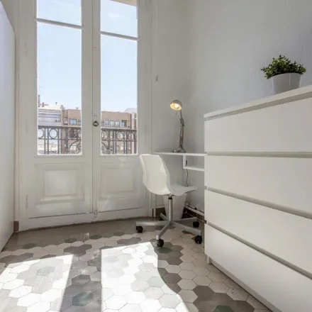 Rent this 7 bed apartment on Carrer d'Alacant in 31, 46002 Valencia